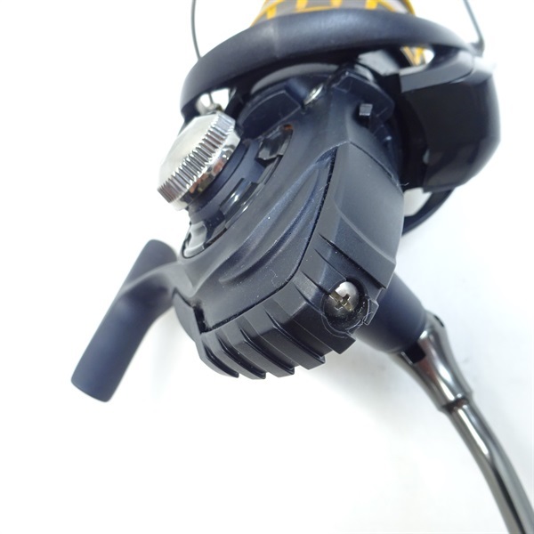 １６ＢＧ４０００Ｈ